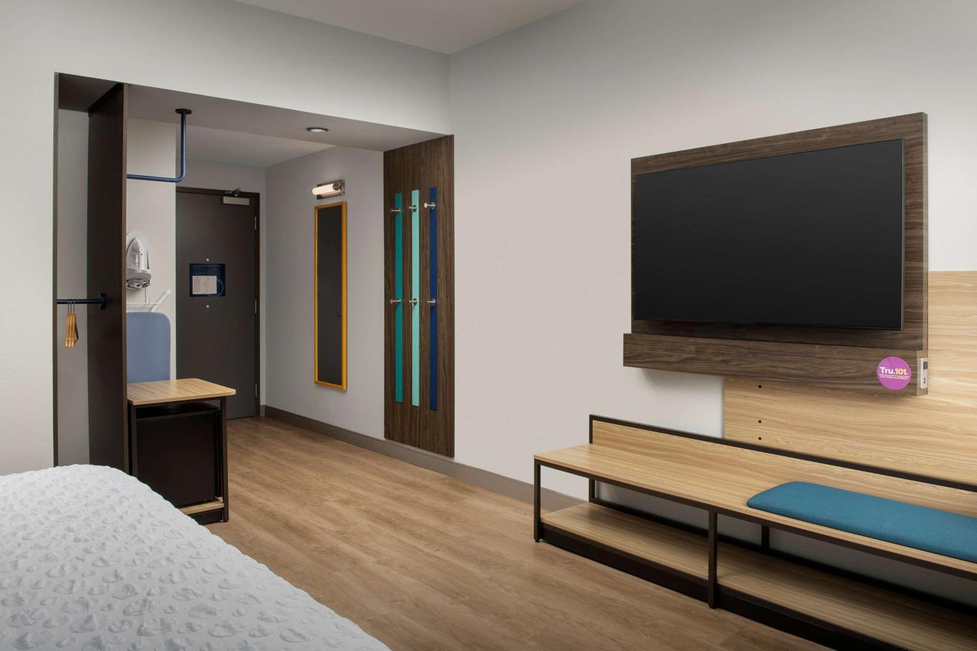 Tru By Hilton Miami West Brickell Hotel Bagian luar foto